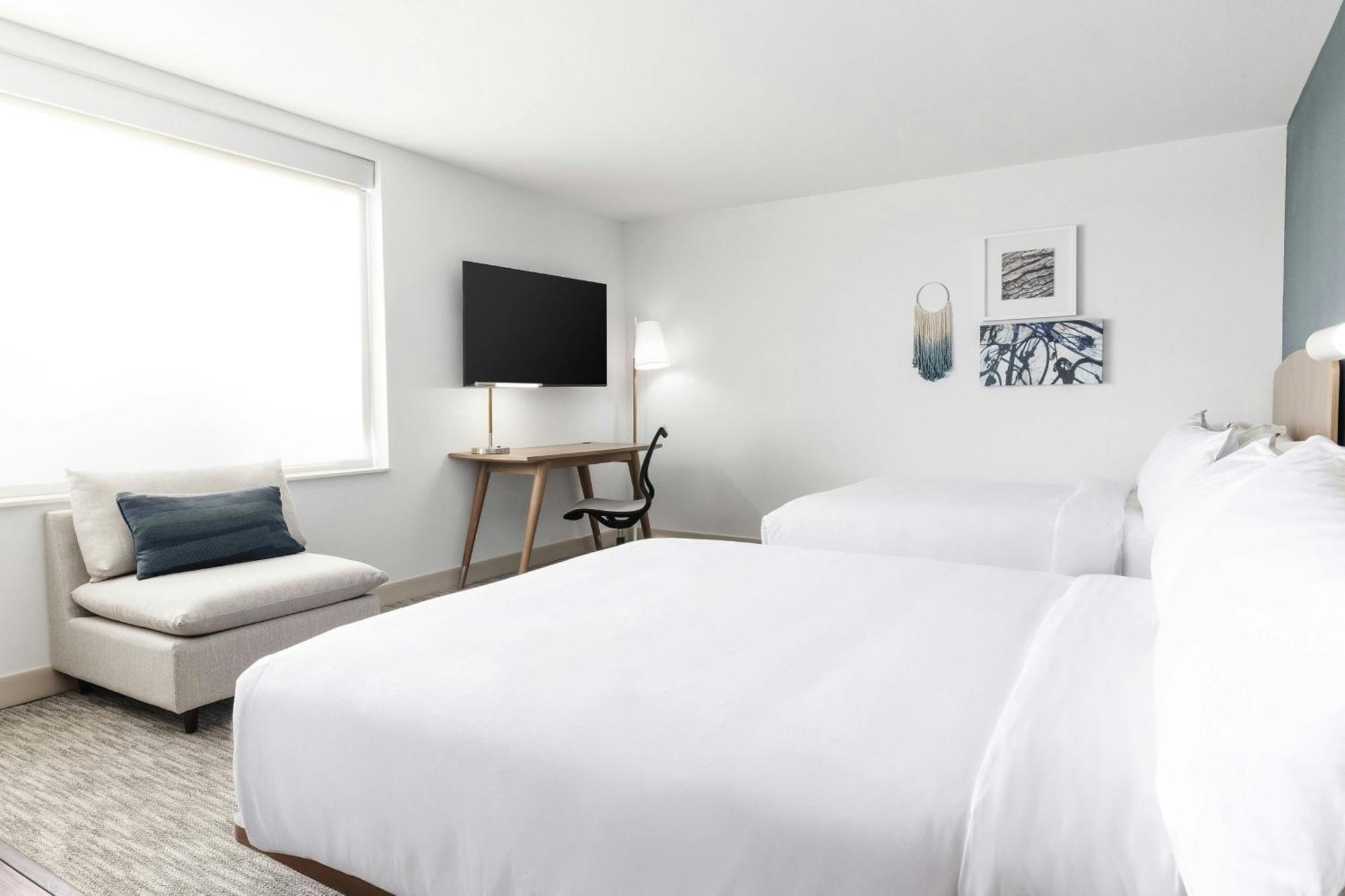 Element Vegas Airport Hotel *